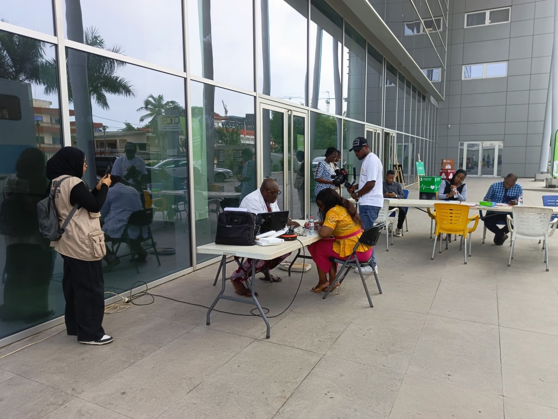 𝗗𝗢𝗡 𝗗𝗘 𝗦𝗔𝗡𝗚 𝗔̀ 𝗟𝗔 𝗖𝗗𝗖𝗕: 𝗨𝗻𝗲 𝗷𝗼𝘂𝗿𝗻𝗲́𝗲 𝘀𝗼𝗹𝗶𝗱𝗮𝗶𝗿𝗲 𝗽𝗼𝘂𝗿 𝘀𝗮𝘂𝘃𝗲𝗿 𝗱𝗲𝘀 𝘃𝗶𝗲𝘀